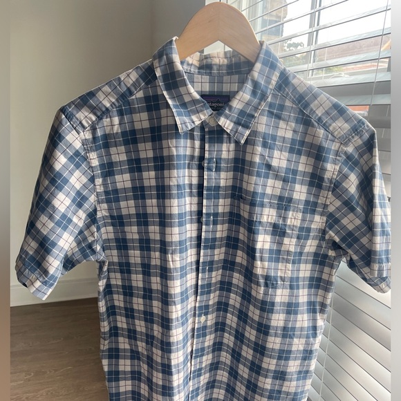 Patagonia Mens Blue Creme Organic Cotton Check Short Sleeve Button Up Shirt US S - Picture 3 of 6